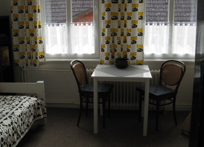 Platz zum arbeiten, essen, spielen...